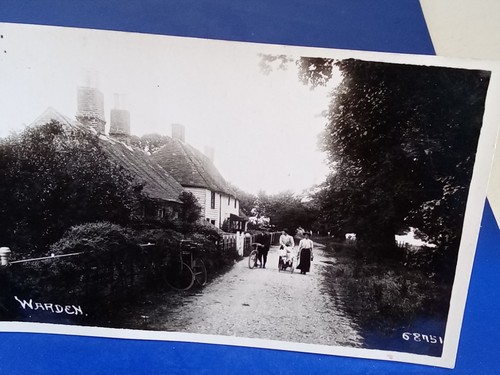 Warden village isle of - , village,